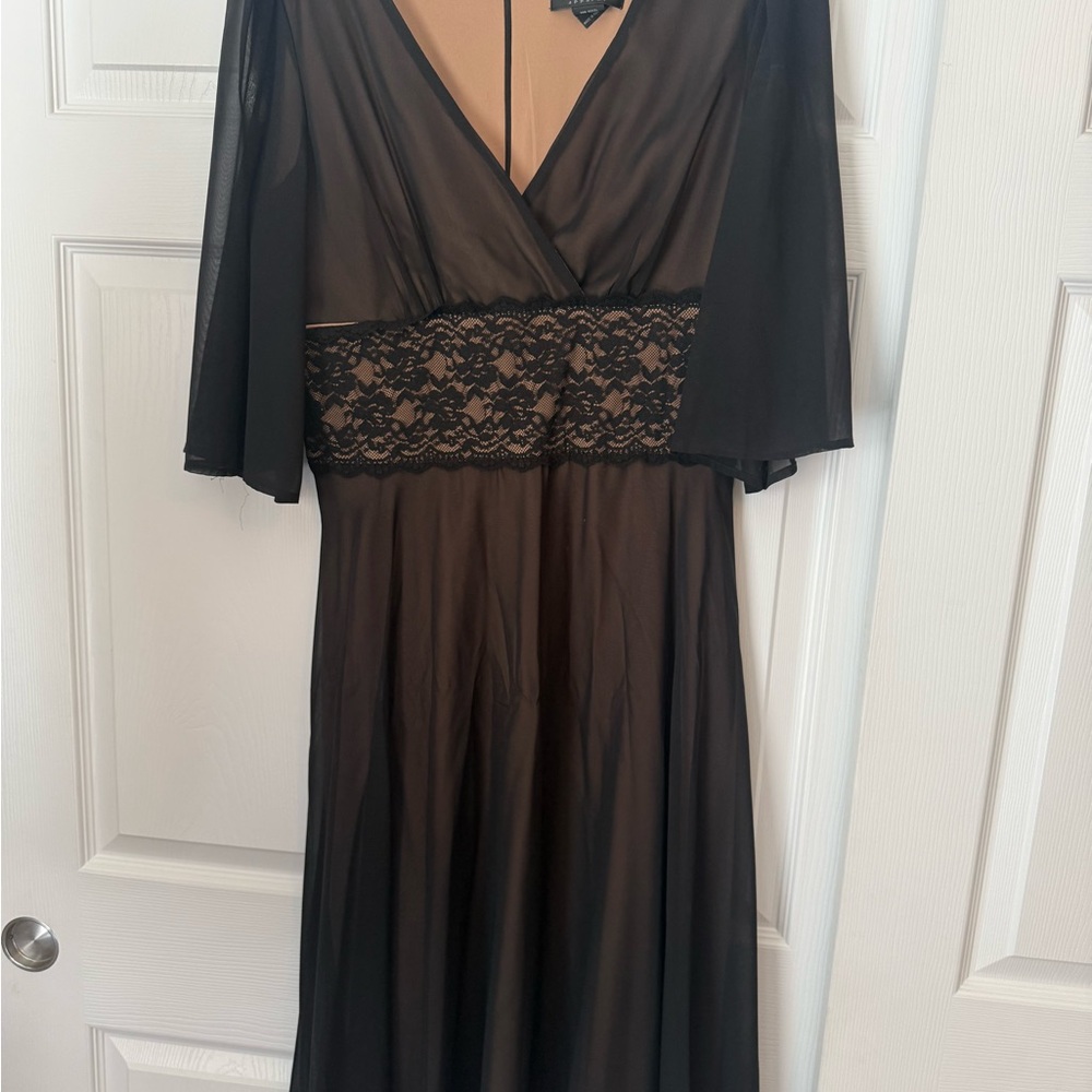 Connected Apparel Semi Formal Dress Black/Nude Lace,Sheer,3/4 Sleeve,Tea Length